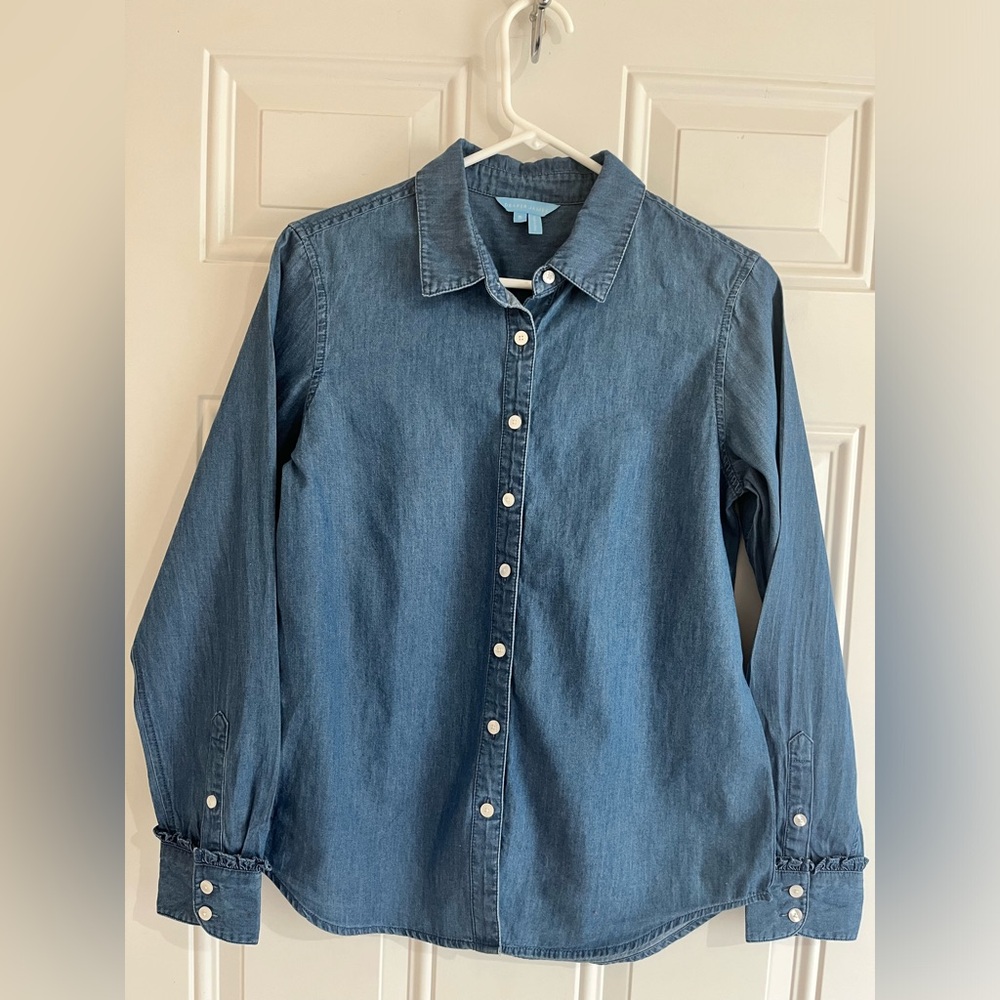 Draper James Ruffle Cuff Chambray Shirt Women’s S Blue Button Up‎ Preppy Classic